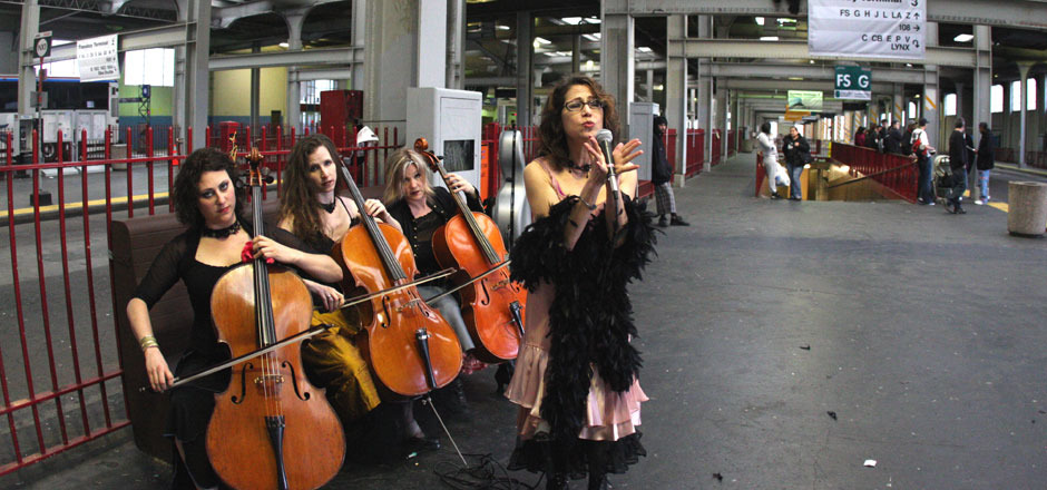 Amy X, Neuburg and the Cello ChiXtet