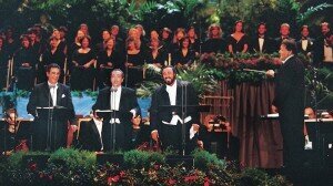  Placido Domingo, José Carreras and Luciano Pavarotti at Dodgers Stadium in Los Angeles, with conductor Zubin Mehta. © www.npr.org