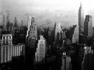 The New York skyline in 1931, when elevators were already widespread. (The Empire State Building is visible on the right.) PUBLIC DOMAIN