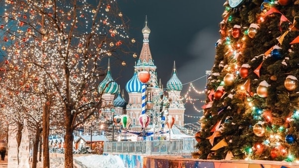 Christmas in Russia : Interlude