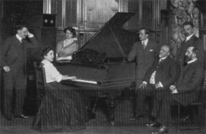 Fannie Bloomfield-Zeisler performed on the Welter-Mignon reproducing piano in 1908.