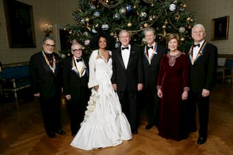 Fleisher receiving the Kennedy Center Honors alongside Steve Martin, Diana Ross, Martin Scorcese and Brian Wilson in 2007 