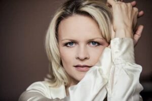Iveta Apkalna