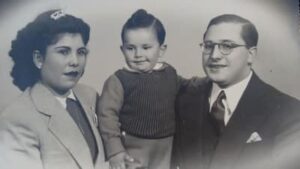 Orlanda and Nicolás Alessio, with their young son Carlos