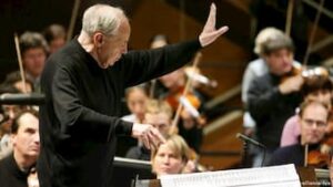 Join us in an exploration of the audio world of Beethoven. Here's Pierre Boulez conducting Beethoven's Symphonies.