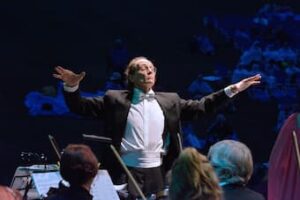 Roland Peelman conducting in Voices in the Forest 2014