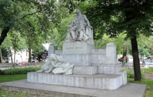 Johannes Brahms' monument in Karlsplatz, Vienna