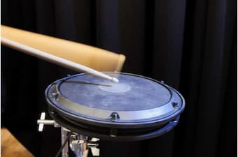 The rhythm of change: What a drum-beat experiment reveals about cultural evolution