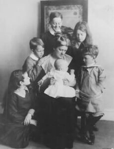 Mrs. Paul Crompton and her Six Children