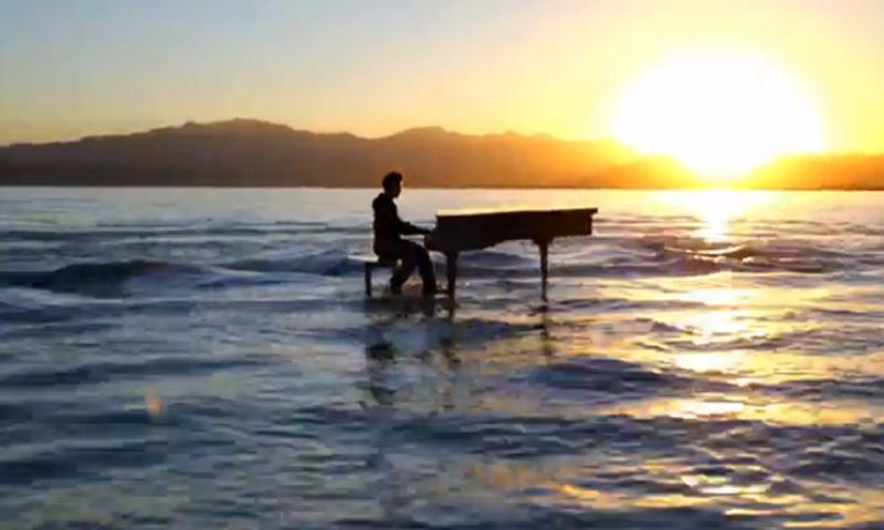 piano water : Interlude