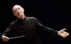 Christoph Eschenbach conducting