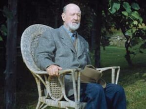 Charles Ives’ Approach to Music - Analyse the instrumental groupings and use of harmonies in Ives’ compositions