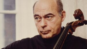 Colour photo of cellist János Starker