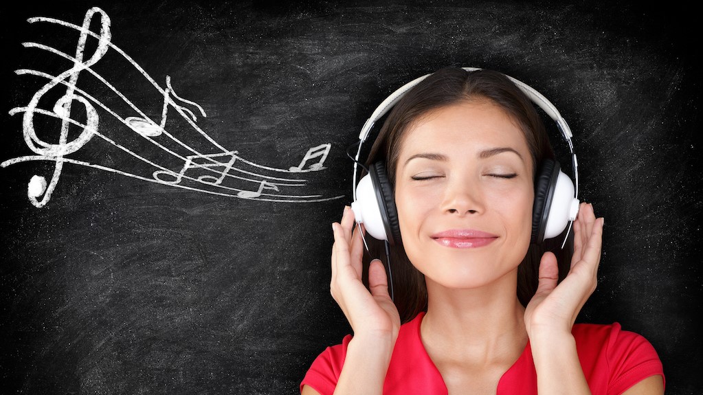 Six of the Best Classical Music Streams: Which One Is Best For You?