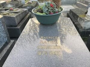 Ravel's grave