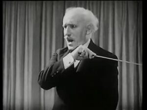 Toscanini conducting Verdi's Hymn of Nations