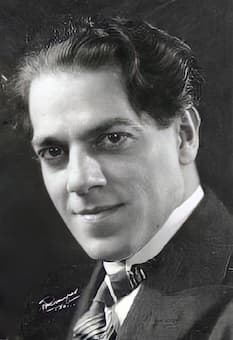 Heitor Villa-Lobos (1922)