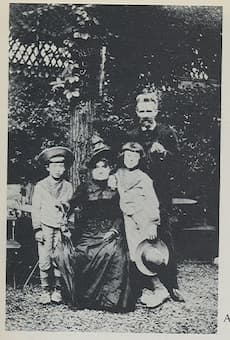 Family portrait of Maurice Ravel, 1886