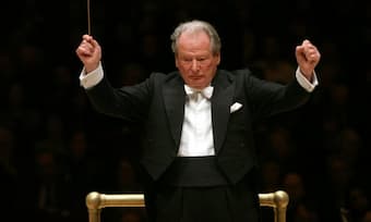 Neville Marriner conducting the Academy of St Martin in the Fields Orchestra