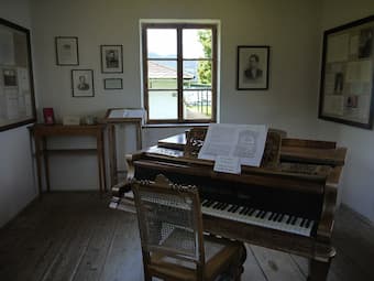 Steinbach piano in Mahler's Komponierhäuschen