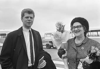 Van Cliburn with his mother, 1966