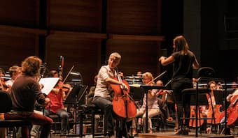 Anne Gastinel performance with Ariane Matiakh and Orchestre Dijon Bourgogne