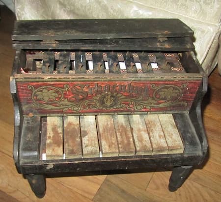 19th century toy piano with painted black keys, c 1879-1899, Schoenbut