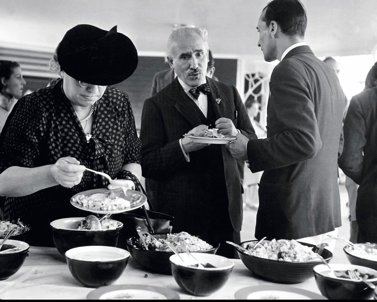Arturo Toscanini in a buffet