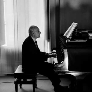 Pianist Maurizio Pollini at the piano