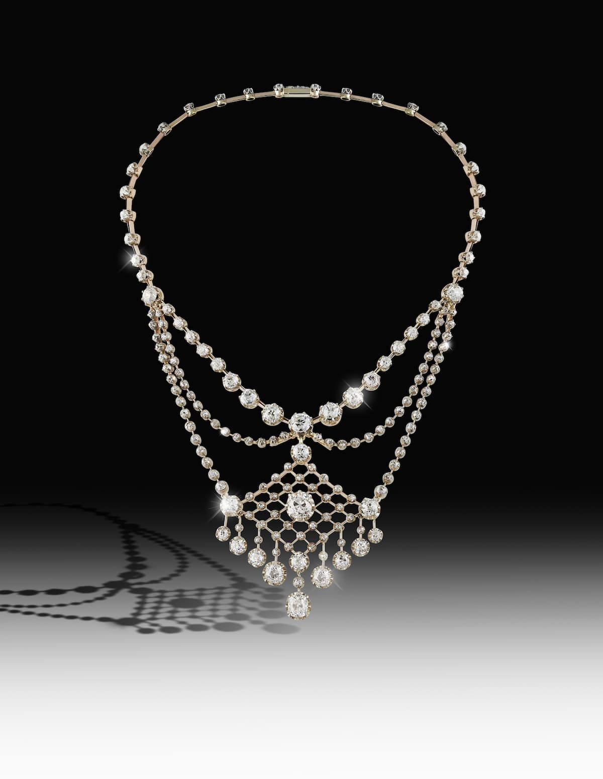 Fabergé: Lattice Diamond Necklace (courtesy of Wartski, Chairman Nicholas Snowman OBE)