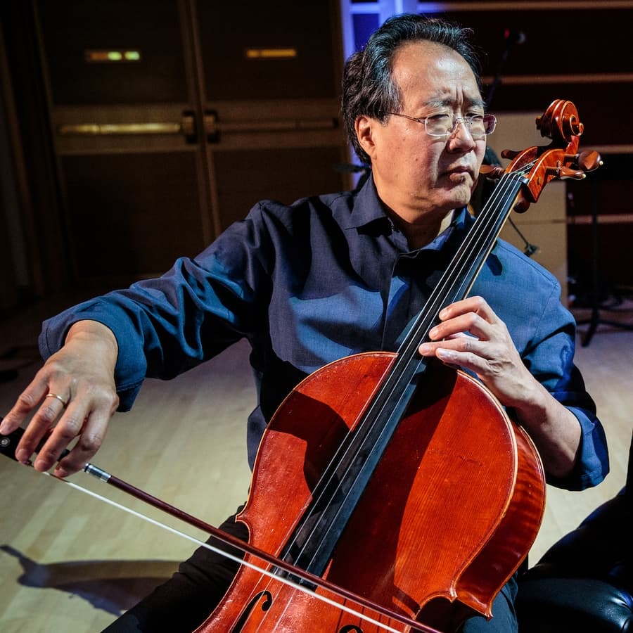 Photo of cellist Yo-Yo Ma playing the cello