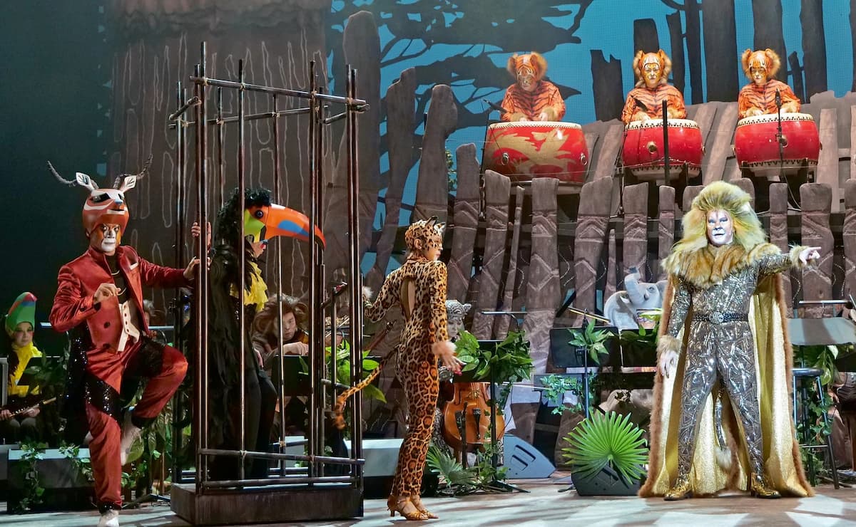 The Encaged Toucan (Apollo Wong as Lion / Conductor, Roy Rolloda as Gazelle, Melodee Mak as Jaguar, Four Gig Heads Percussion Group as Tigers/Drummers, and Sandra Leung Waters as Toucan)