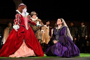 Hilary Ginther as Elisabetta (left) and Meryl Dominguez as Maria (right) Musica Viva Production of Maria Stuarda