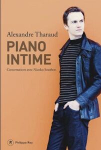Book cover of Alexandre Tharaud's Piano Intime