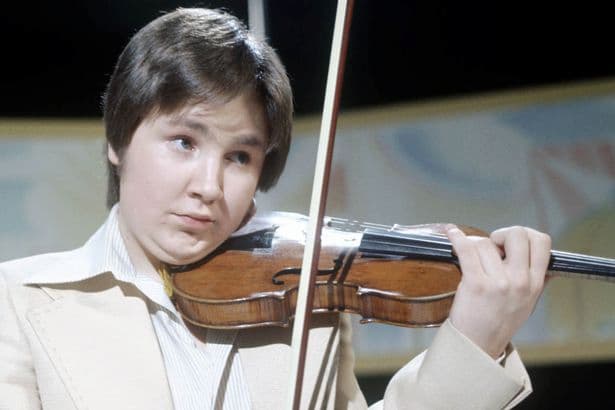 Nigel Kennedy in teenage years