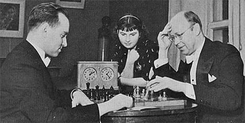 David Oistrakh and Sergei Prokofiev playing chess