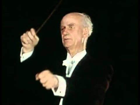 Wilhelm Furtwängler conducting