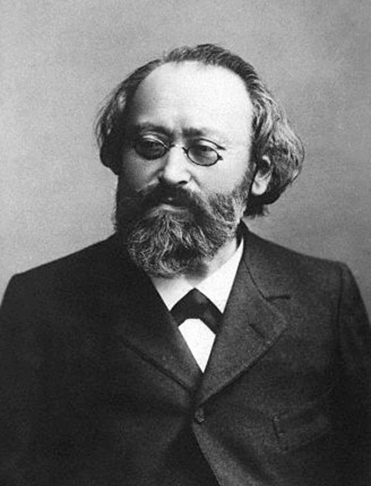 Black and white photo of composer Max Bruch