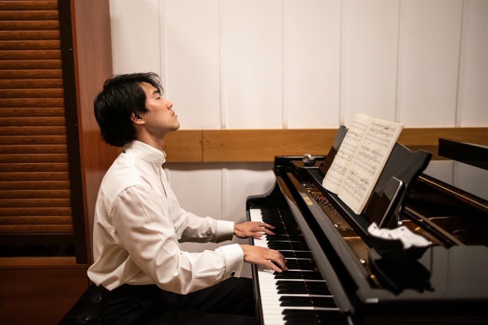 Pianist Bruce Liu