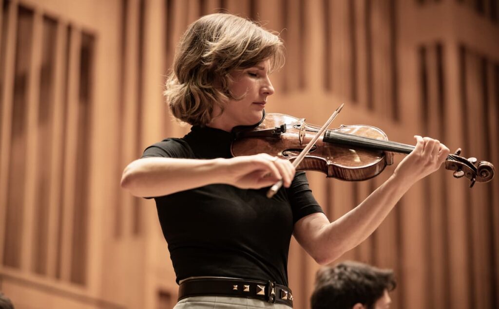 Violinist Lisa Batiashvili and Her Thoughts on Music Performance