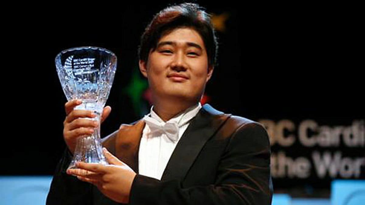 Shenyang winning the “BBC Cardiff Singer of the World” in 2007