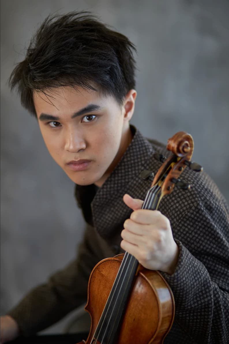 Violinist Kevin Zhu