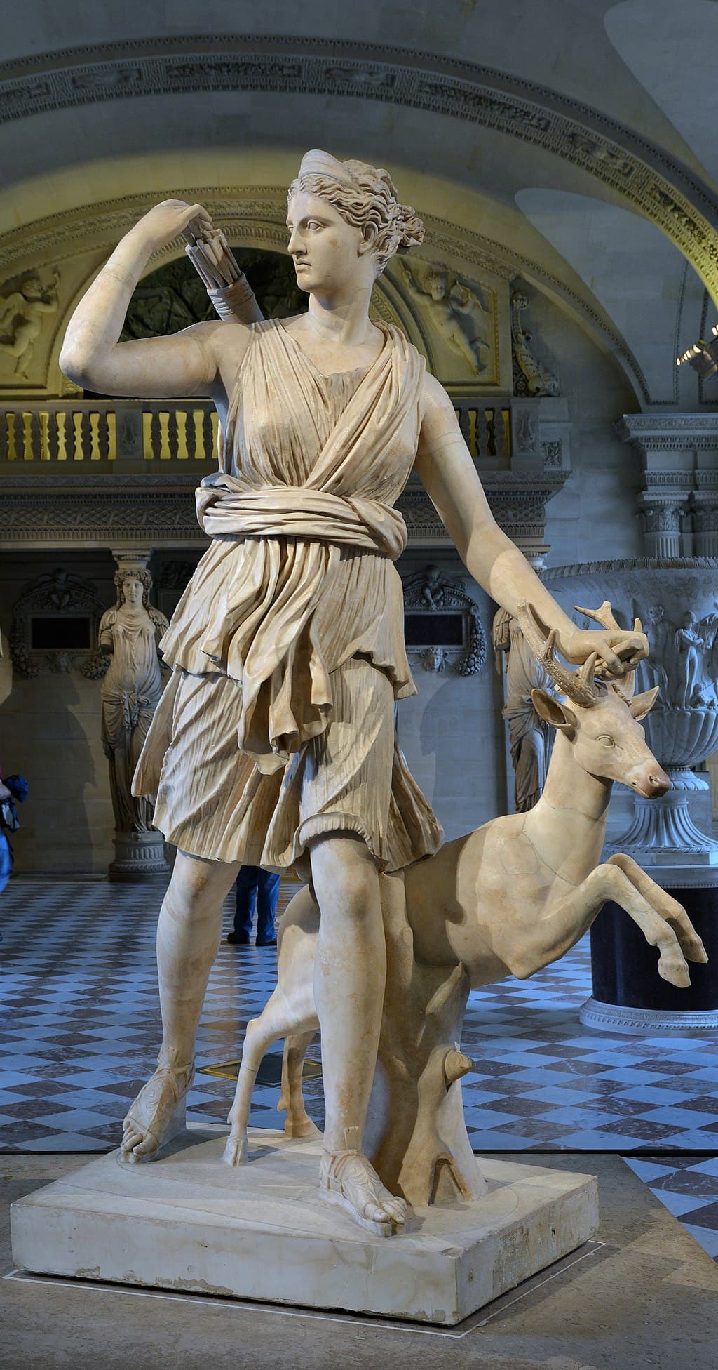 Artemis / Diana (Louvre) 
