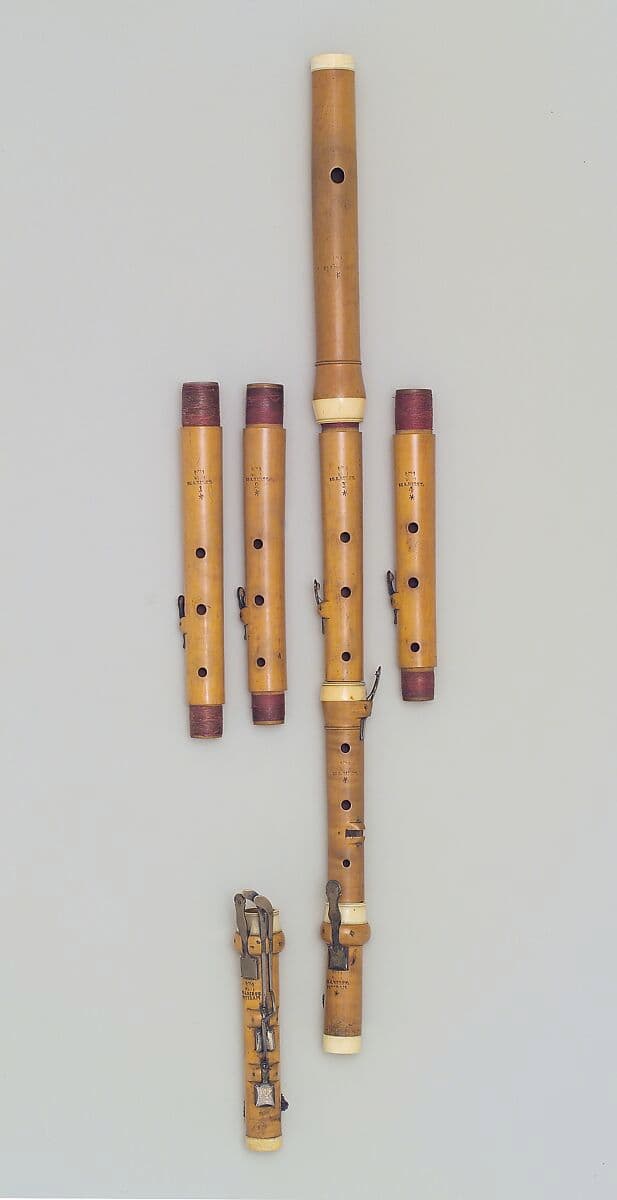 Transverse Flute with additional keys in the late 18th century