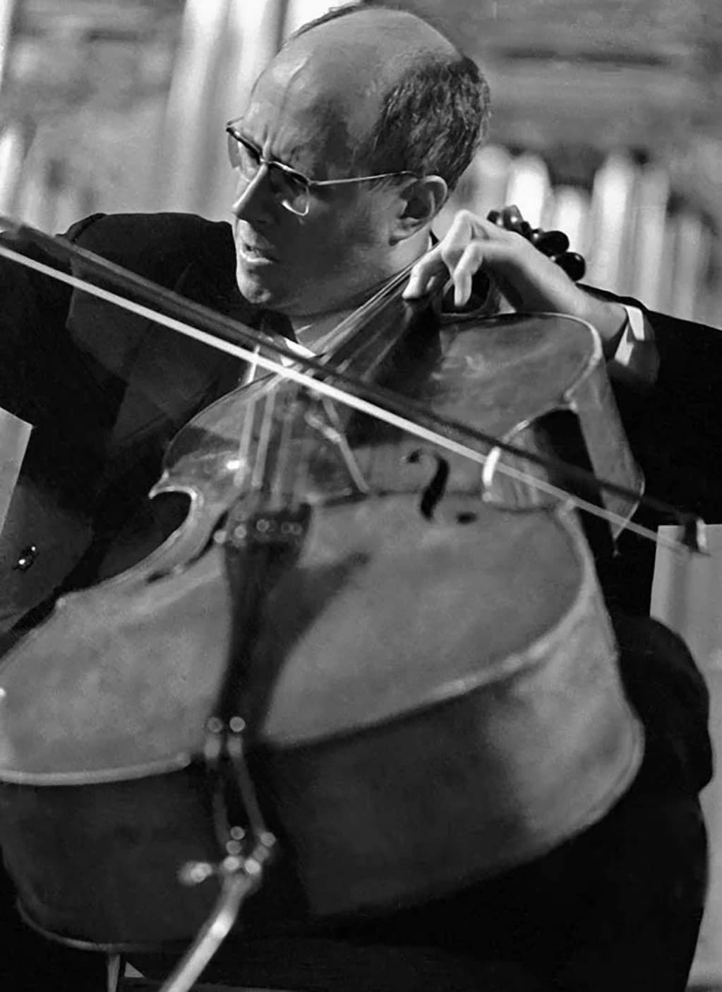 Mstislav Rostropovich playing the Duport cello