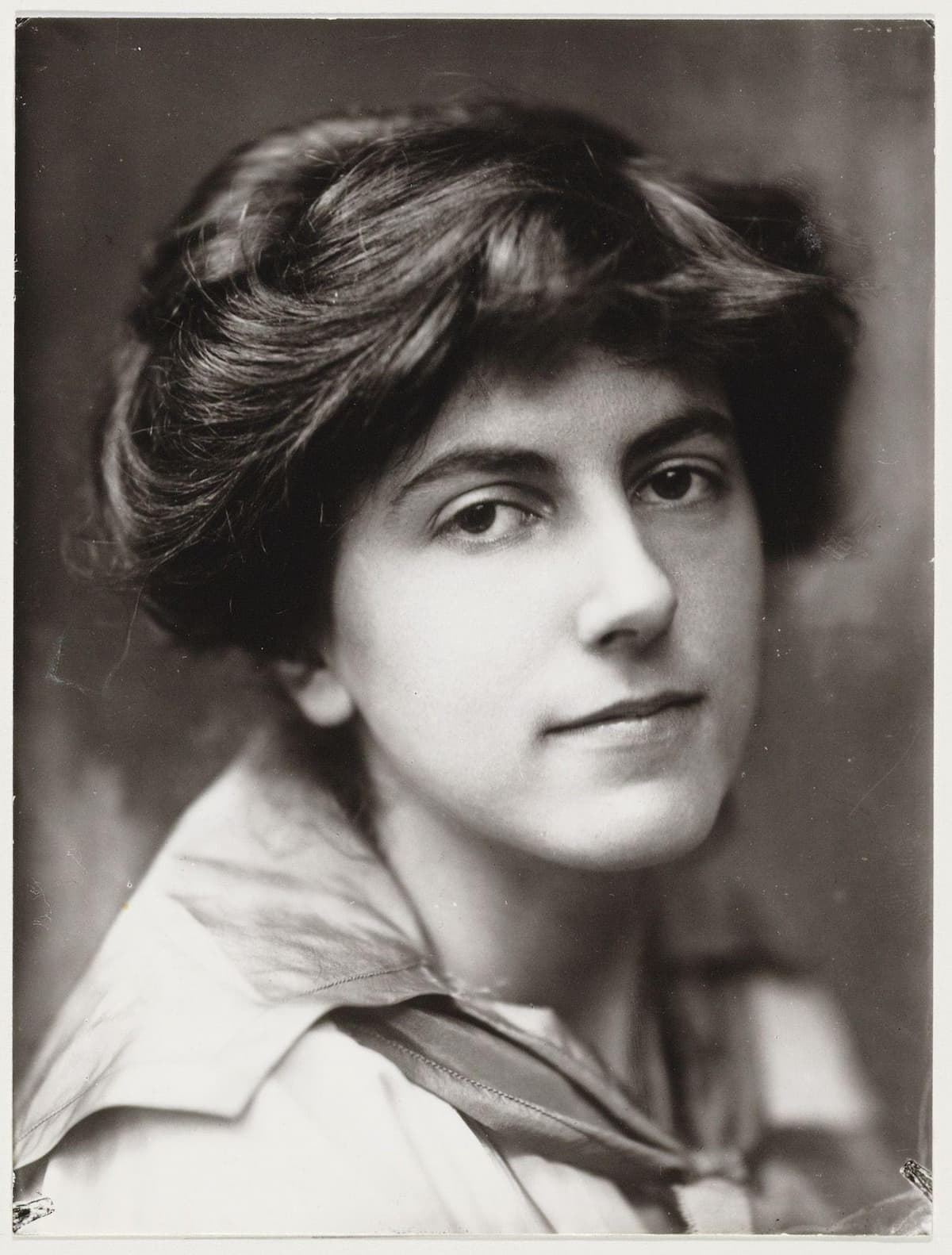 Photo of Henriëtte Bosmans by Jacob Merkelbach, 1917