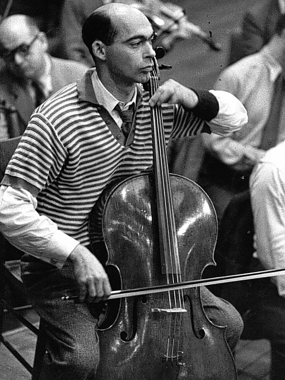 János Starker playing the cello