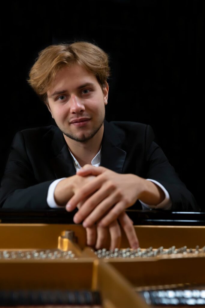 An Interview with Pianist Nikita Lukinov
