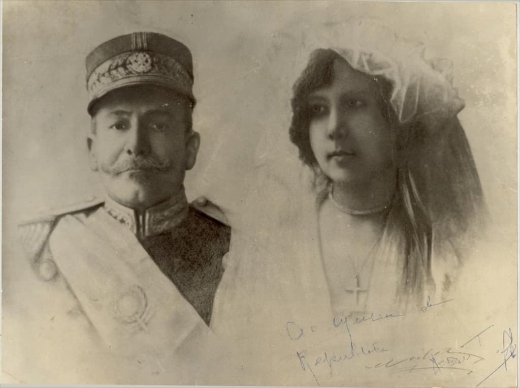 Wedding picture of Hermes da Fonseca and Nair de Teffé, December 8, 1913. (Petrópolis, RJ / Museum of the Republic Collection)