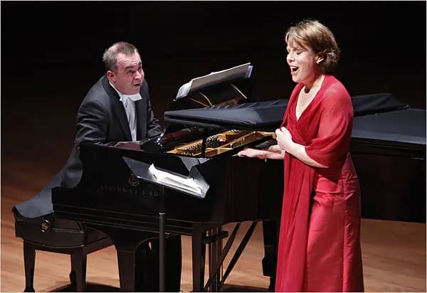Bernarda Fink performing with Anthony Spiri at Alice Tully Hall
